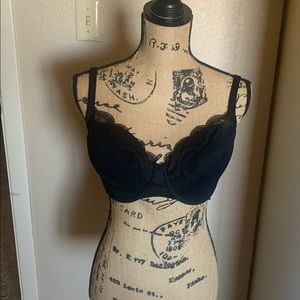 Natori 34 G Black Bra Excellent Condition